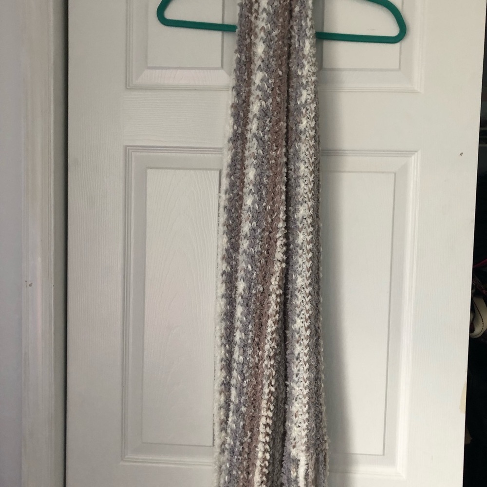 Winter scarf - Picture 2 of 7